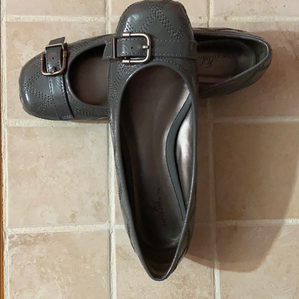 JACLYN SMITH size 5